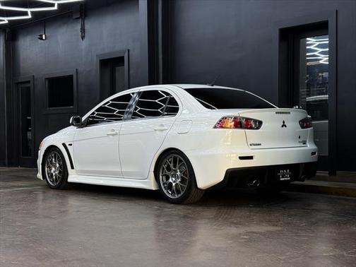 2010 Mitsubishi Lancer Evolution MR Touring