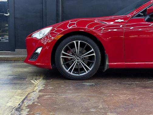 2013 Scion FR-S Base