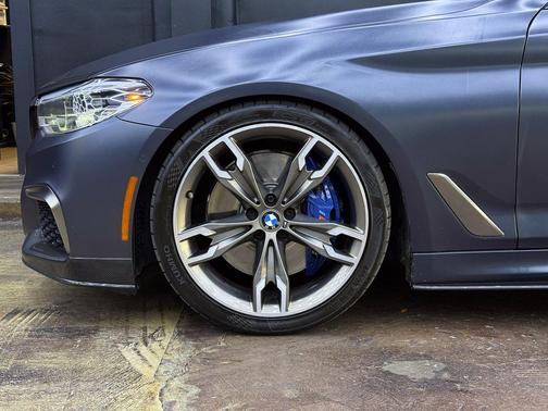 Dark Graphite Metallic 2018 BMW M550 i Xdrive
