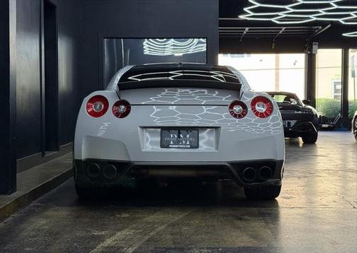 2009 Nissan GT-R Premium