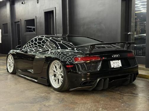 2017 Audi R8 5.2 V10 plus