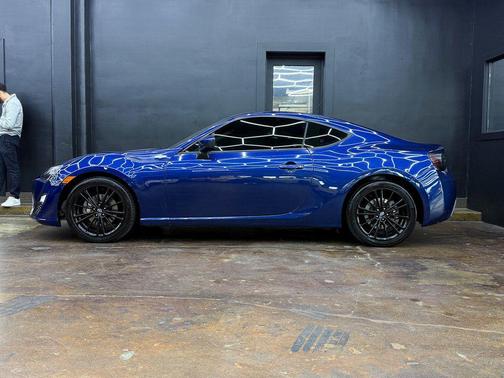 2013 Scion FR-S Base