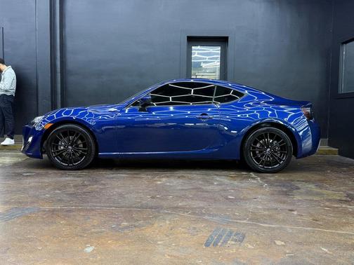 2013 Scion FR-S Base