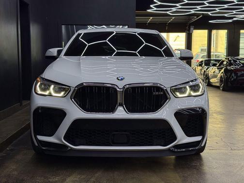 Alpine White 2021 BMW X6 M Base