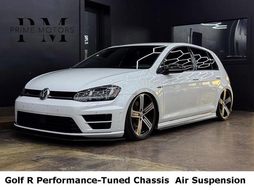 2016 Volkswagen Golf R 2.0T DSG