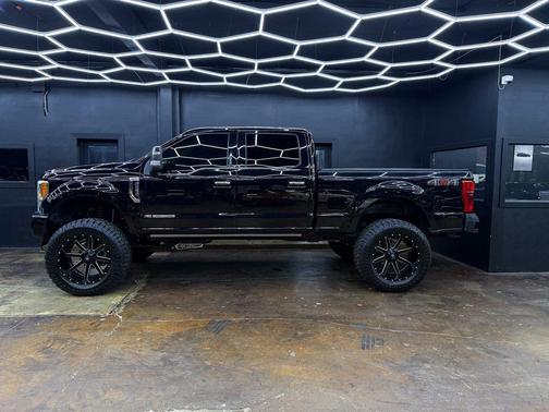 2017 Ford F-350 Platinum