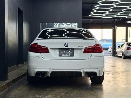 2013 BMW M5 Base