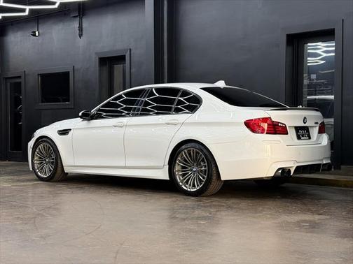 2013 BMW M5 Base