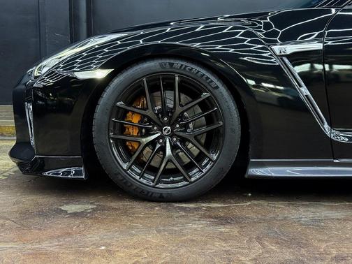 2017 Nissan GT-R Premium