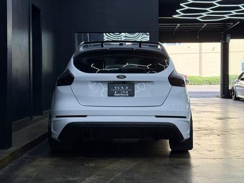 2016 Ford Focus RS Base