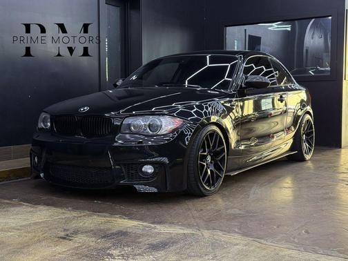 Black Sapphire Metallic 2009 BMW 135 135i