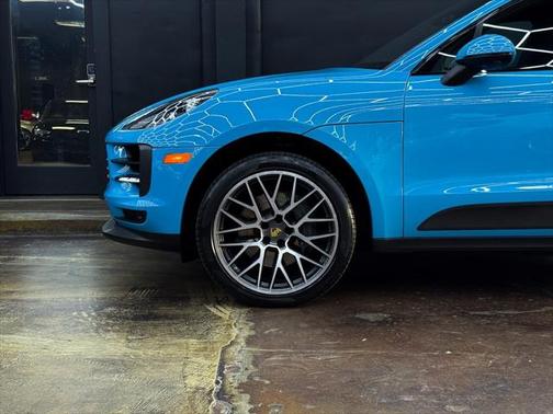 2020 Porsche Macan Base