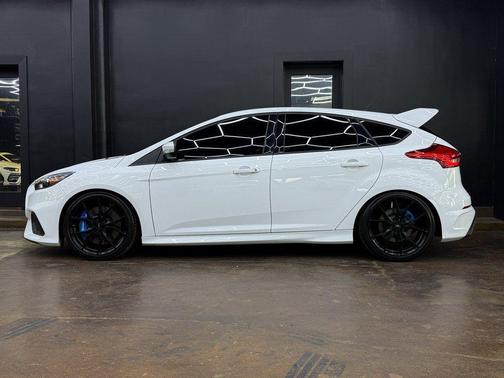 2017 Ford Focus RS Base