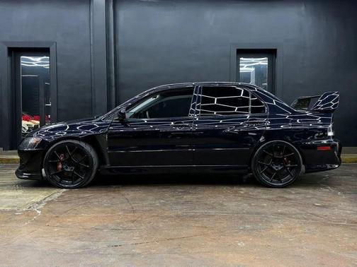 Tarmac Black Pearl 2004 Mitsubishi Lancer Evolution VIII
