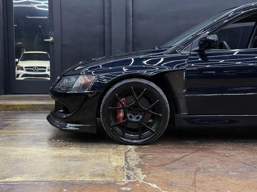 Tarmac Black Pearl 2004 Mitsubishi Lancer Evolution VIII