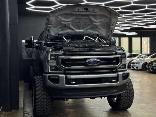 2022 Ford F-350 Platinum