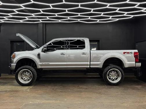 2022 Ford F-350 Platinum