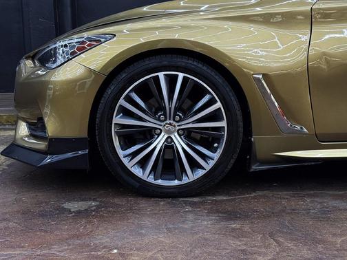 2018 INFINITI Q60 3.0T LUXE