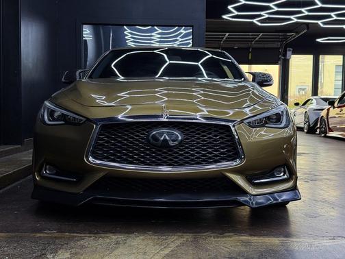 2018 INFINITI Q60 3.0T LUXE