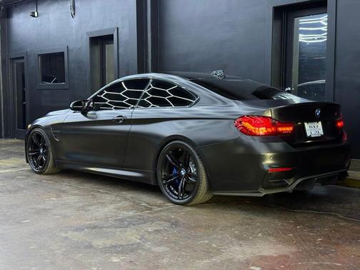 Silverstone Metallic 2015 BMW M4 Base