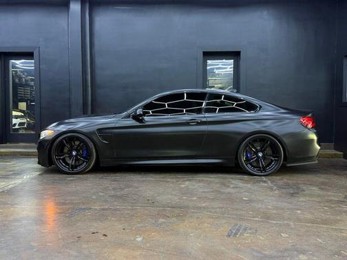 Silverstone Metallic 2015 BMW M4 Base