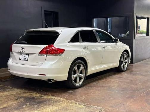 2012 Toyota Venza LE