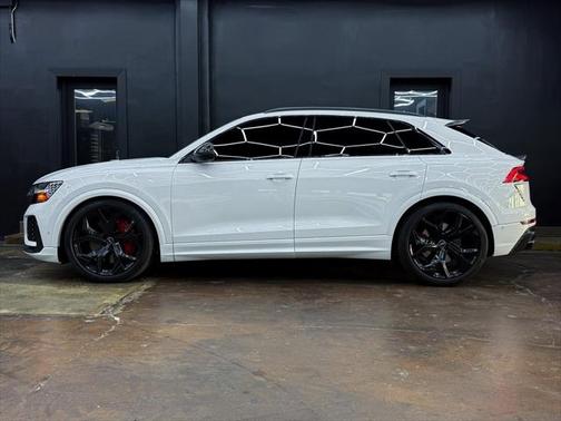2022 Audi RS Q8 4.0T