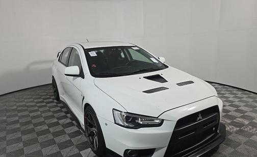 Wicked White 2010 Mitsubishi Lancer Evolution GSR