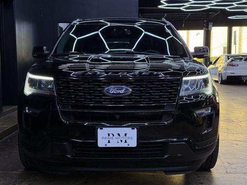 2018 Ford Explorer Sport