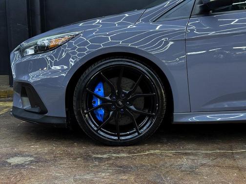 2017 Ford Focus RS Base