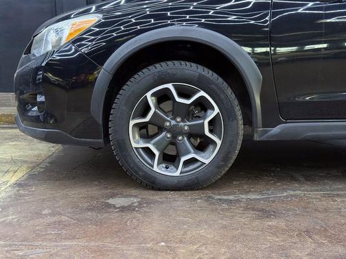 Crystal Black Silica 2014 Subaru XV Crosstrek 2.0i Premium