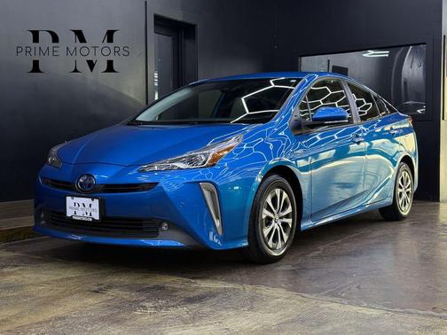2022 Toyota Prius LE