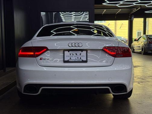 Ibis White 2013 Audi RS 5 4.2