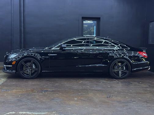 Black 2012 Mercedes-Benz CLS-Class CLS 63 AMG
