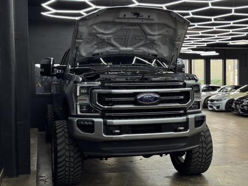 2022 Ford F-350 Platinum