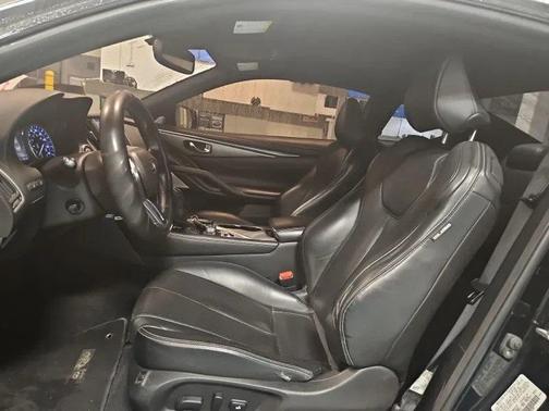 2017 INFINITI Q60 3.0T Premium