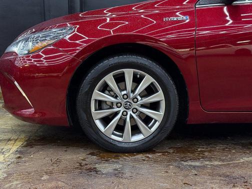 2015 Toyota Camry Hybrid XLE