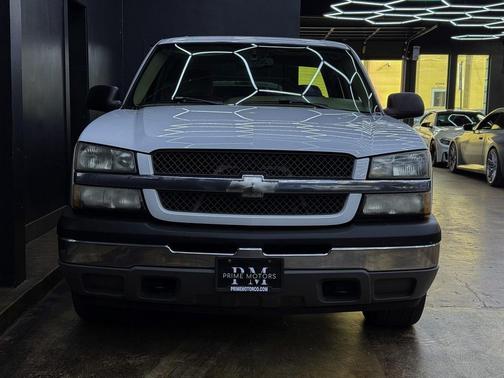 2005 Chevrolet Silverado 1500 LS Crew Cab