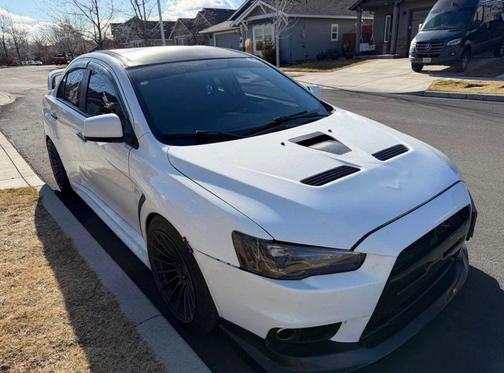 Wicked White 2014 Mitsubishi Lancer Evolution GSR