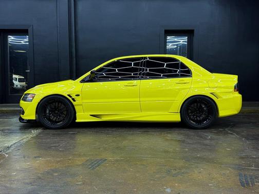 2003 Mitsubishi Lancer Evolution Base