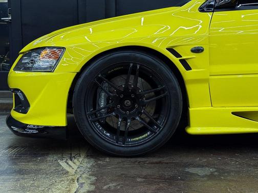 2003 Mitsubishi Lancer Evolution Base