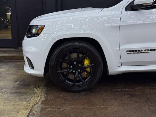 2021 Jeep Grand Cherokee Trackhawk