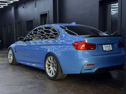 Yas Marina Blue Metallic 2018 BMW M3 Base