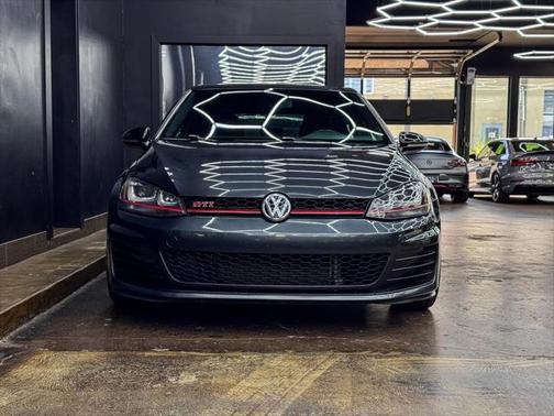 2017 Volkswagen Golf GTI 2.0T Autobahn 4-Door