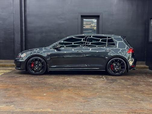 2017 Volkswagen Golf GTI 2.0T Autobahn 4-Door