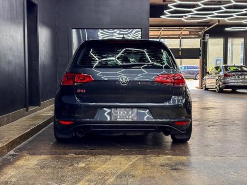 2017 Volkswagen Golf GTI 2.0T Autobahn 4-Door