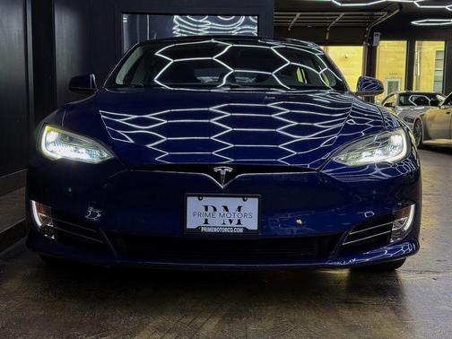 2017 Tesla Model S 60D