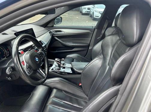 Donington Gray Metallic 2019 BMW M5 Competition