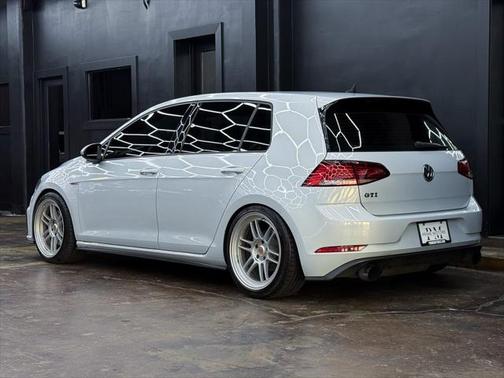 2018 Volkswagen Golf GTI 2.0T S 4-Door