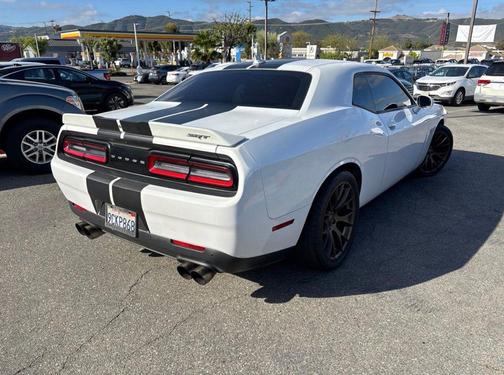White Knuckle Clearcoat 2018 Dodge Challenger SRT 392